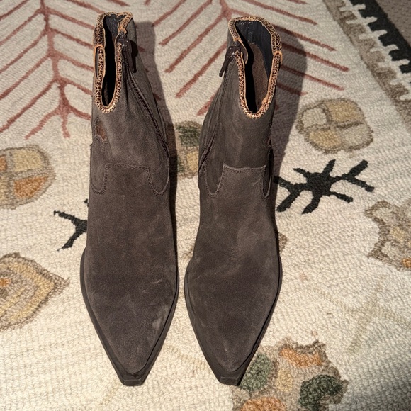 Diba True Western Moon Water Booties 8 - Picture 3 of 7